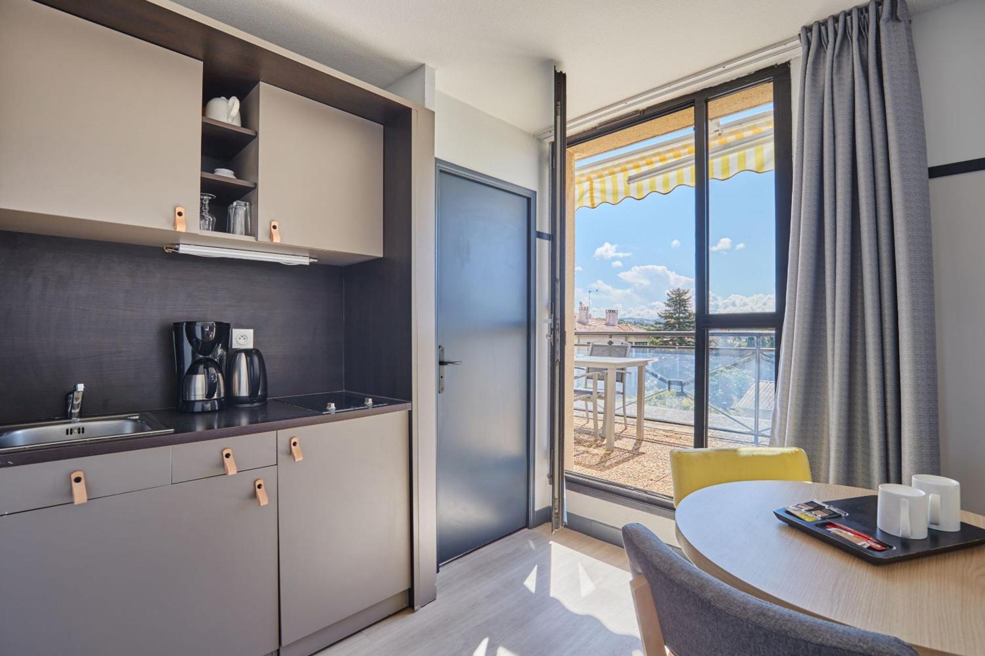 Appart Hotel Odalys City Aix En Provence Les Floridianes Aix-en-Provence Exterior foto
